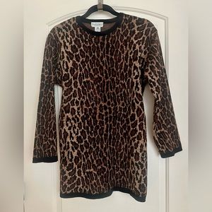 St.Raphael Leopard Sweater/Dress Size Medium